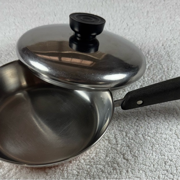 Vtg Revere Ware Copper Bottom Skillet Frying Pan with lid. Riverside CA 6 1/4" - Picture 16 of 16